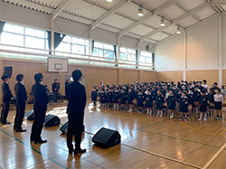 山口市立佐山小学校での写真